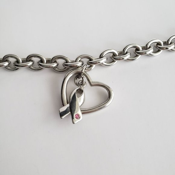 Breast cancer awareness bracelet - CIBC - Picture 5 of 7